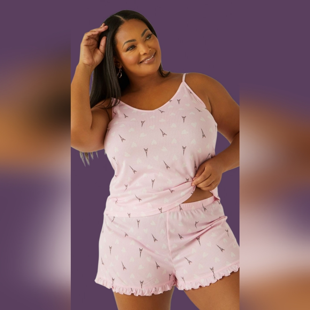 NWT Pink Eiffel Tower Print Women's Sleepwear Set